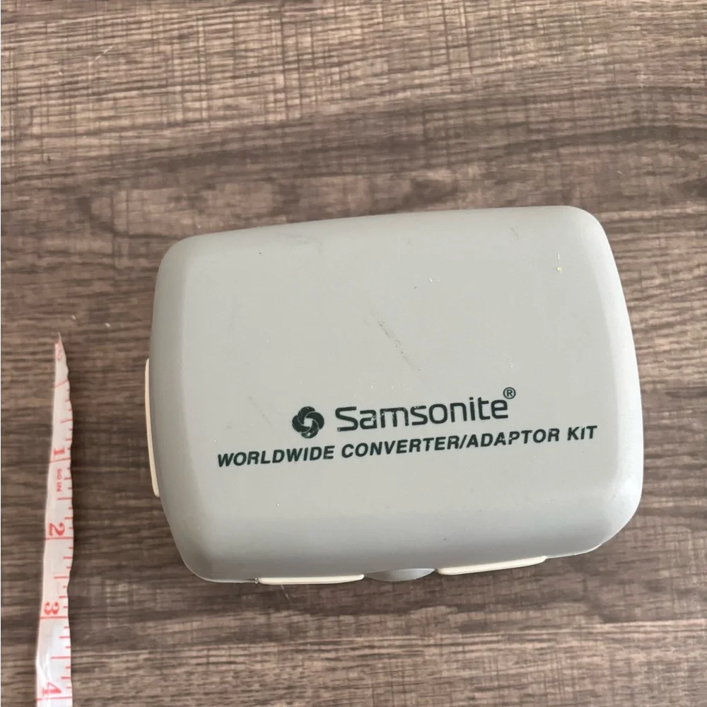 Samsonite Worldwide Power Converter & Adapter Kit for International Travel